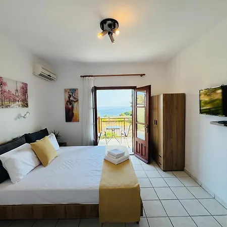 Faidrahouse 3* Alikí